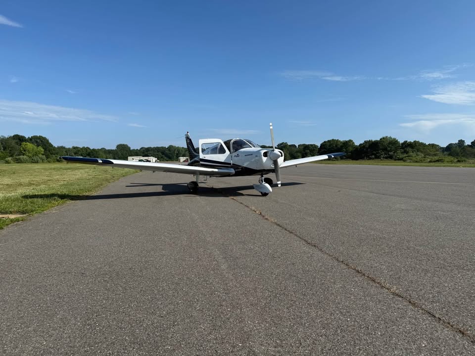 Piper PA28 151 image 1