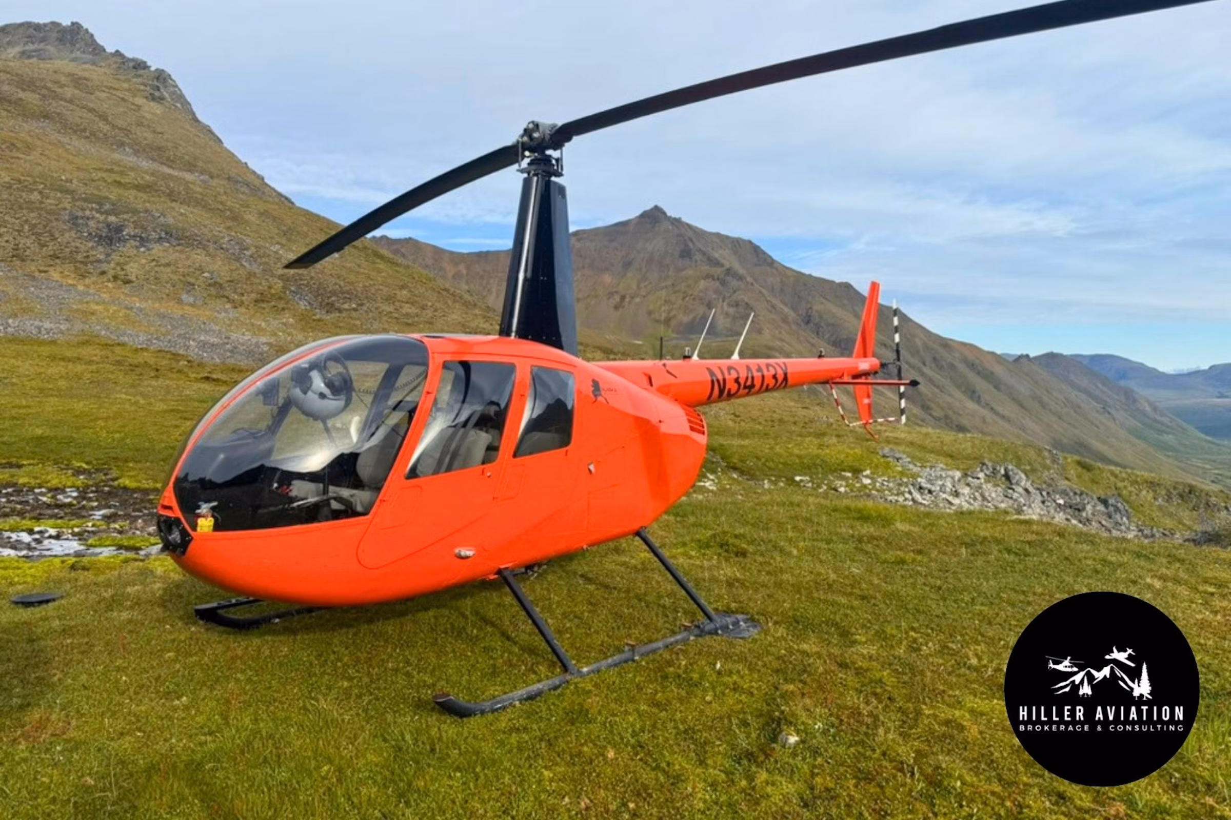 Robinson  R44 Clipper II image 2