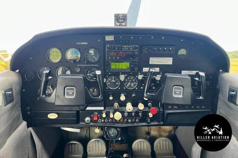 Cessna 182D Skylane image 1