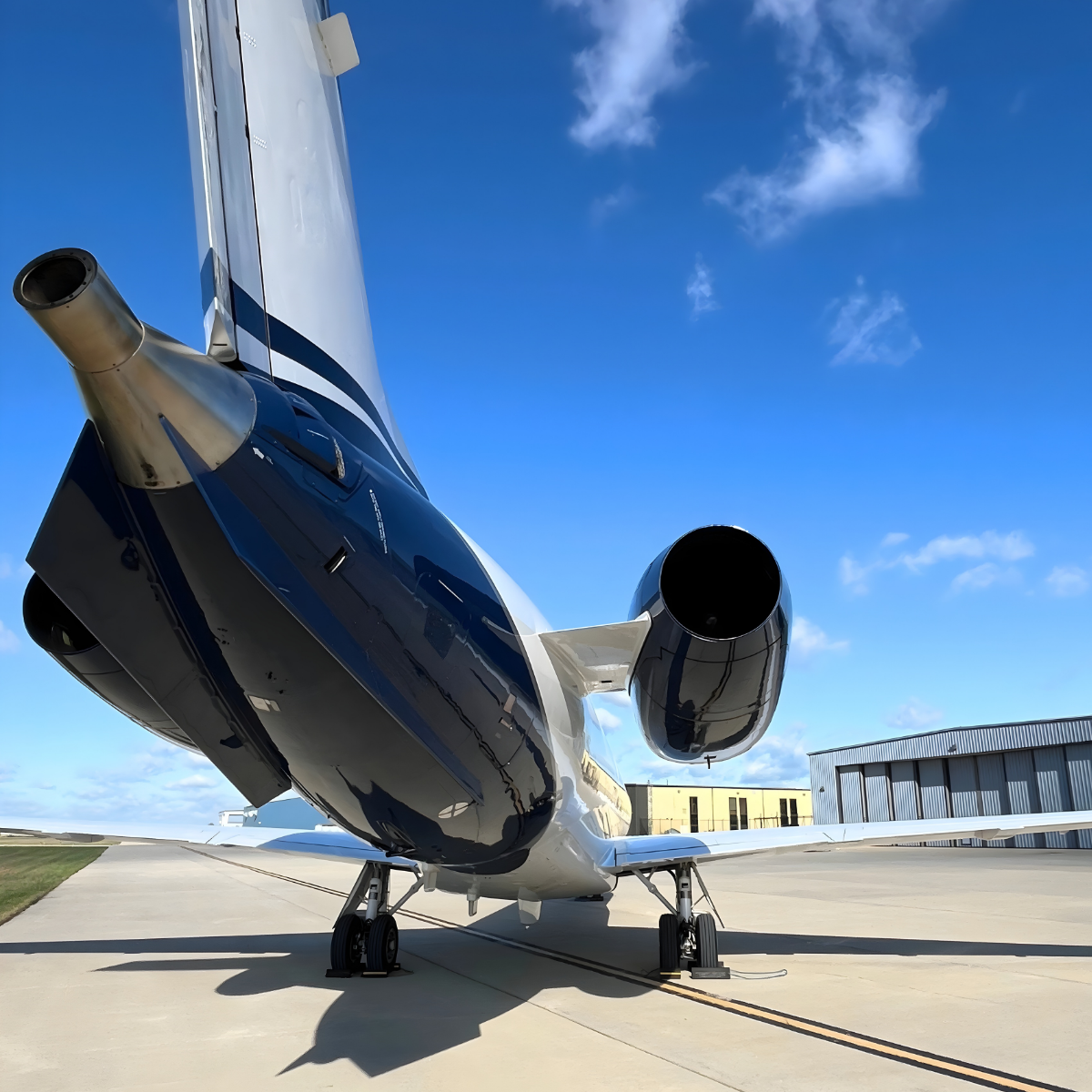 Embraer Legacy 600 image 6